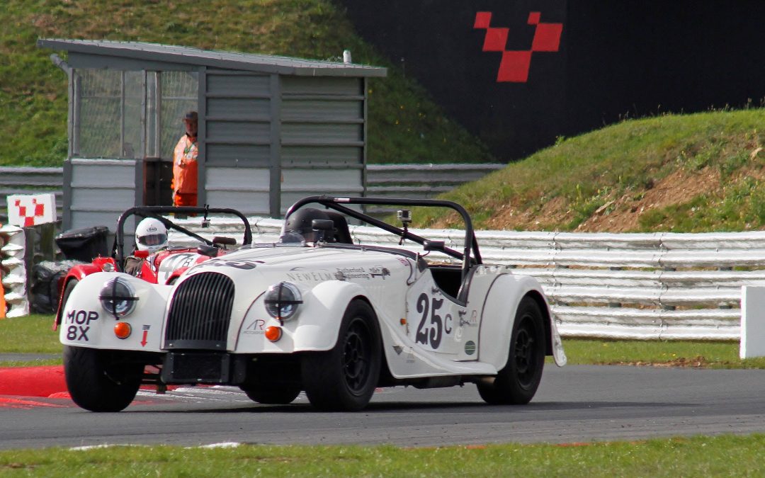 Snetterton and Class Lap Record for Tim!